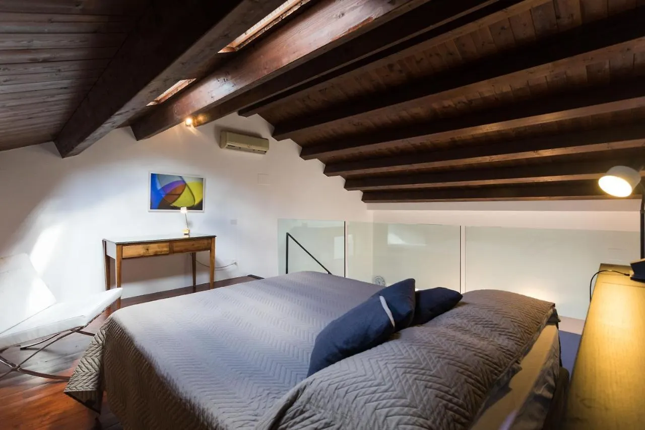 Palazzo Sambuca Apartment Palermo 0*,